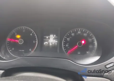 2014 Volkswagen Jetta 2.0L Tdi z USA, uszkodzony, nr VIN 3VWLL7AJ3EM403864